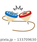 赤色と青色のこまのイラスト 133709630