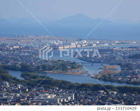 岩国城天守閣からの岩国基地方向2 岩国城天守閣からの岩国基地方向2 133710429