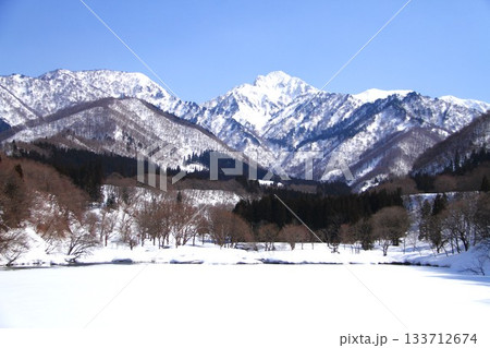大源太山・大源太湖冬景色 大源太山・大源太湖冬景色 133712674