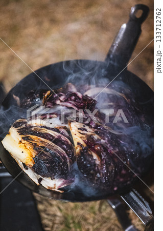 キャンプで食べる料理 キャンプで食べる料理 133712762