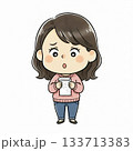 レシートを見て家計に不安を感じる女性のイラスト 133713383