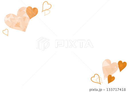 薄いオレンジ色の宝石のようなハートのフレーム 薄いオレンジ色の宝石のようなハートのフレーム 133717418