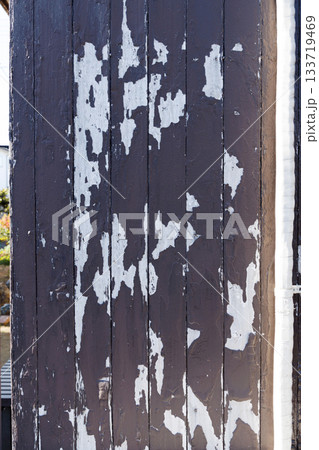 古い木の壁 劣化 133719469