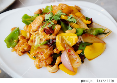 Stired-fried Chicken with Cashew Nuts in white dish. Thai food 133721116