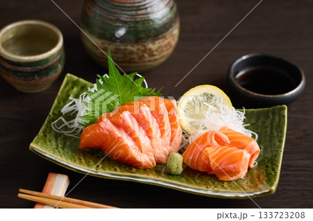 トラウトサーモンの刺身 トラウトサーモンの刺身 133723208