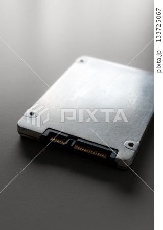 SSDストレージのクローズアップ写真 133725067