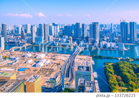 日本の東京都市景観 新時代へ。築地市場跡地などを望む。再開発へ…＝14日 133726215