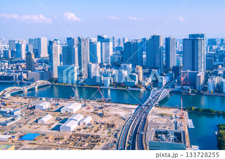 日本の東京都市景観 新時代へ。築地市場跡地などを望む。再開発へ…＝14日 133728255