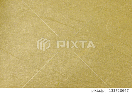 キラキラ光る金色の和紙の背景素材 キラキラ光る金色の和紙の背景素材 133728647