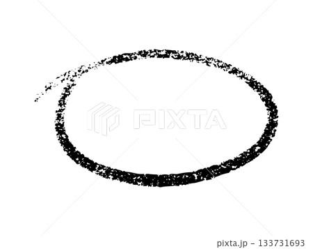 Hand drawn crayon circles and ovals with freehand marker strokes. Sketch round shapes with rough texture, doodle ellipses and scribble lines for highlight emphasis, underline and handwritten notes. 133731693