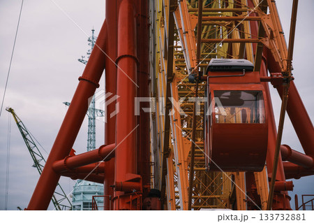 [神戸メリケンパーク]クリスマスのイルミネーションが美しい風景 133732881