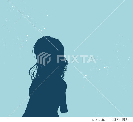 冬の女性　シルエット 133733922