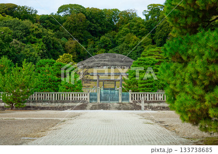 明治天皇 伏見桃山陵 明治天皇 伏見桃山陵 133738685