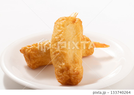 えび巻き　かまぼこ（魚肉練り製品） 133740264
