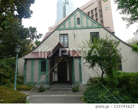 明治期の文化の薫り漂う築地に建つトライスラー記念館 133741627