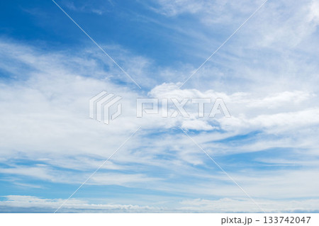 秋の空 穏やかな青空と雲68 秋の空 穏やかな青空と雲68 133742047