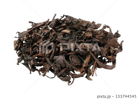 透明背景（png）に烏龍茶の茶葉 133744545