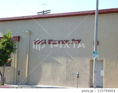 MELROSE AVE. MELROSE AVE. 133744603