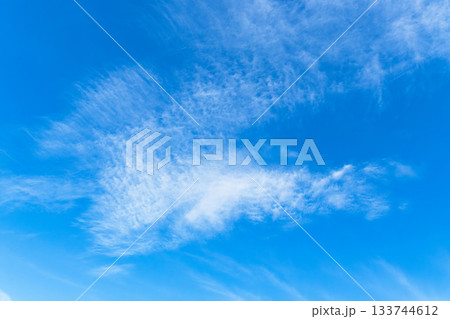 秋の空 穏やかな青空と雲16 秋の空 穏やかな青空と雲16 133744612