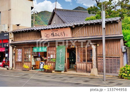 出雲大社 神門通りの風景 133744958