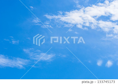 秋の空 昼の青空と雲18 秋の空 昼の青空と雲18 133745173