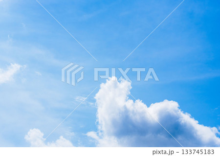 秋の空 昼の青空と雲29 秋の空 昼の青空と雲29 133745183
