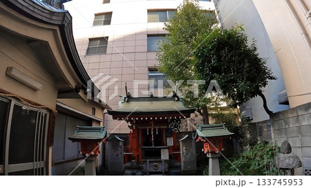 東京都墨田区両国4丁目 榛(はんのき)稲荷神社 東京都墨田区両国4丁目 榛(はんのき)稲荷神社 133745953