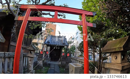 東京都墨田区亀沢2丁目　相撲の神社　野見宿禰神社 133746613