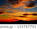 丹沢大山と夕焼け 133747701