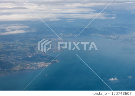 View from the plane of Costanza lake, Zurich, Swissland 133748607