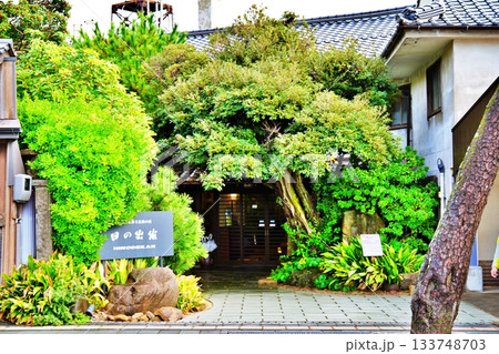 出雲大社正門前 国登録有形文化財の宿 日の出館の景観 出雲大社正門前 国登録有形文化財の宿 日の出館の景観 133748703