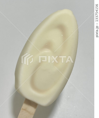 Classic vanilla ice cream with a smooth, creamy texture and rich flavor. Perfect for dessert menus, summer treats, food packaging, and sweet indulgence promotions! Classic vanilla ice cream with a smooth, creamy texture and rich flavor. Perfect for dessert menus, summer treats, food packaging, and sweet indulgence promotions! 133754156