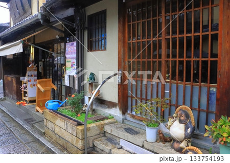 参道の店舗(清水寺・京都市) 参道の店舗(清水寺・京都市) 133754193
