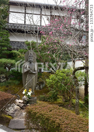 京都　等観院の聖観世音菩薩 133764733