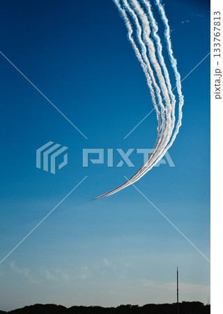 大洗海上花火大会2025　ブルーインパルス展示飛行 133767813