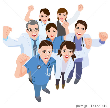 頑張るポーズの医療チーム 133771810