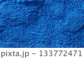 細かい粒子で構成された青い模様 133772471