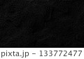 細かい粒子で構成された黒い模様 133772477
