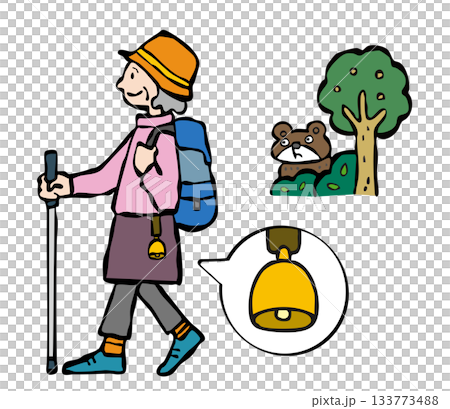 一位佩戴熊鈴鐺的老婦人在山中徒步旅行 133773488