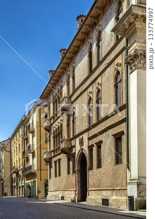 Street in Vicenza, Italy Street in Vicenza, Italy 133774997