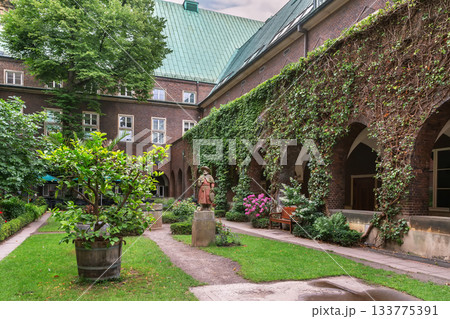 Biblical garden in Bremen Cathedral, Germany Biblical garden in Bremen Cathedral, Germany 133775391
