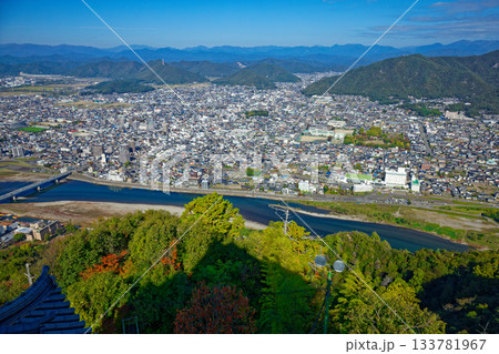 岐阜城より長良川方面の街並みを望む 133781967