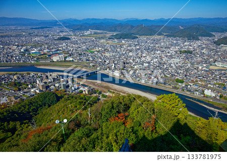 岐阜城より長良川方面の街並みを望む 133781975