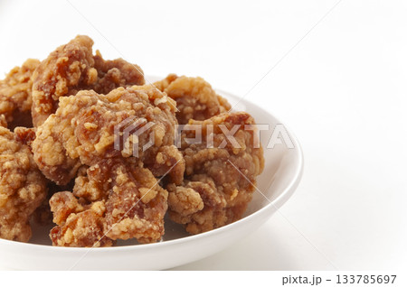 鶏の唐揚げ 133785697