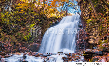 浅間大滝（秋） 133787189