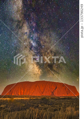 オーストラリア・世界遺産ウルルの絶景 133790249