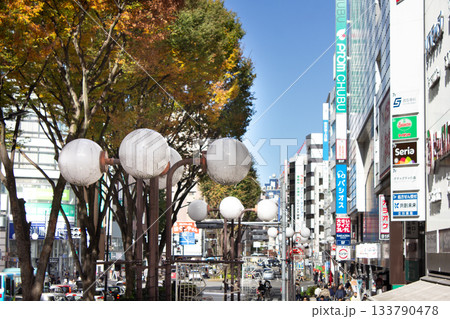 立川駅前 133790478