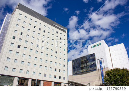 立川駅南口の賑わい 133790839