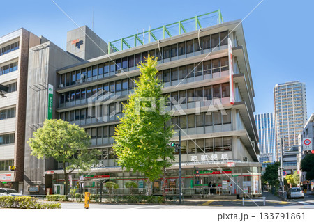 東京都港区の芝郵便局 東京都港区の芝郵便局 133791861