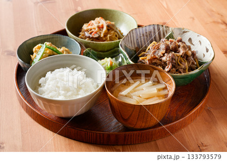 一汁三菜 一汁三菜 133793579